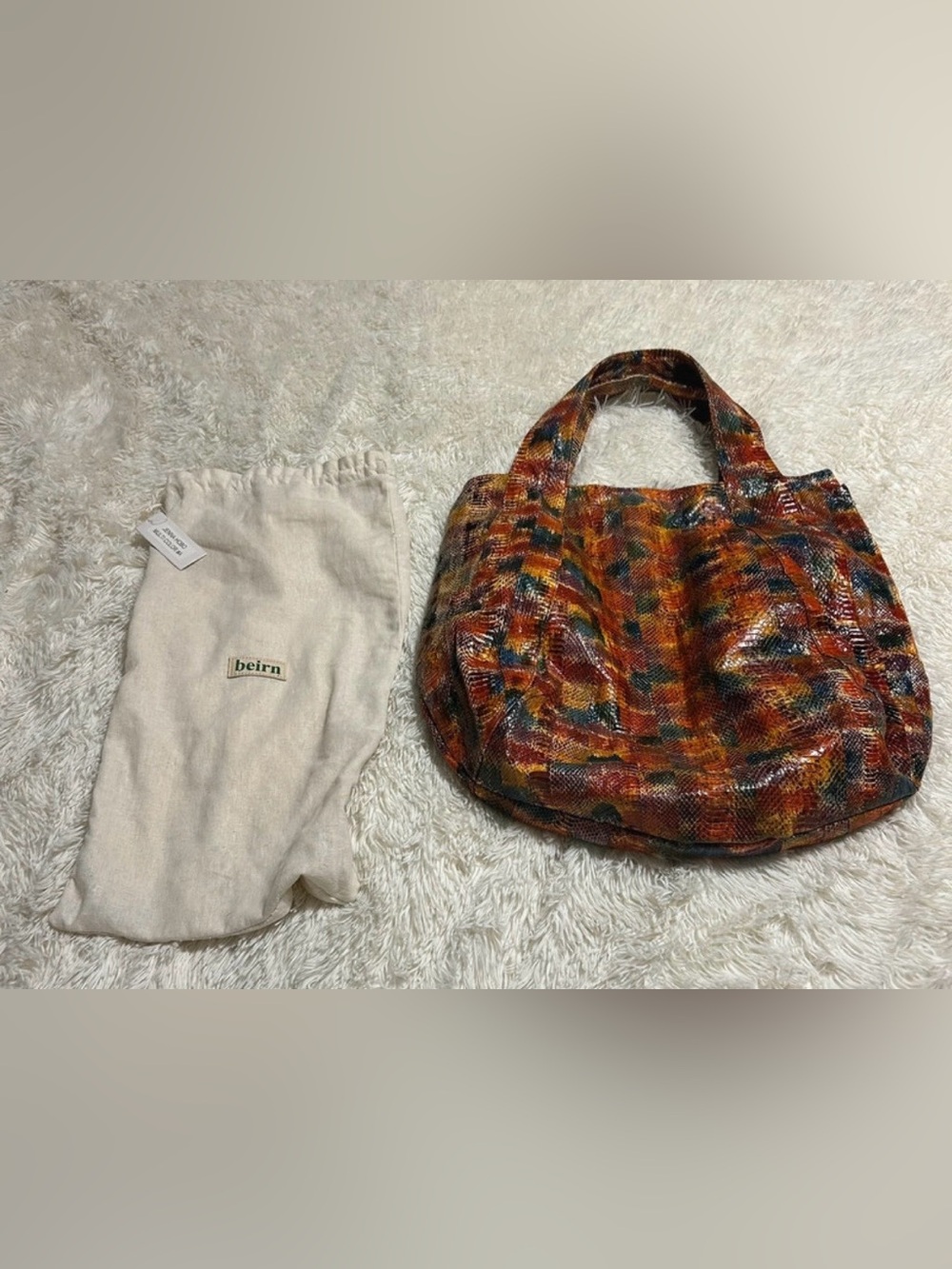 Jenna Hobo Multicolor Bag - Picture 6 of 6